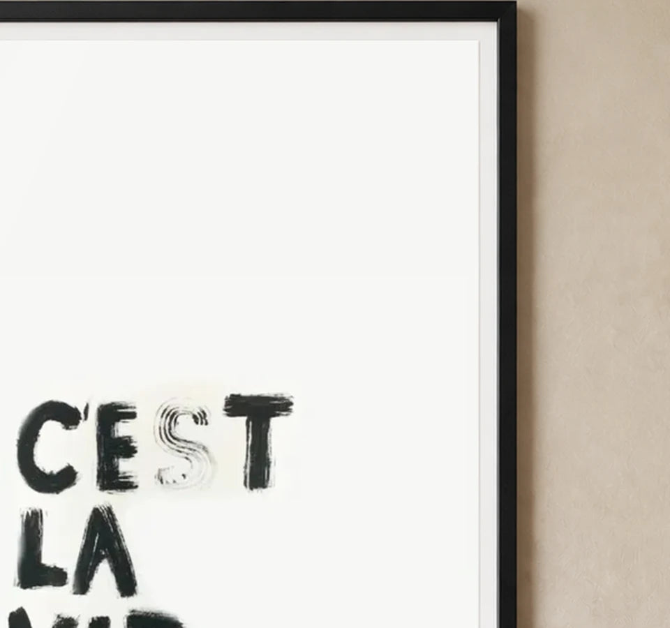 Material and finish detail for A4 · Black Gallery Frame - gallery image 5 of 5
