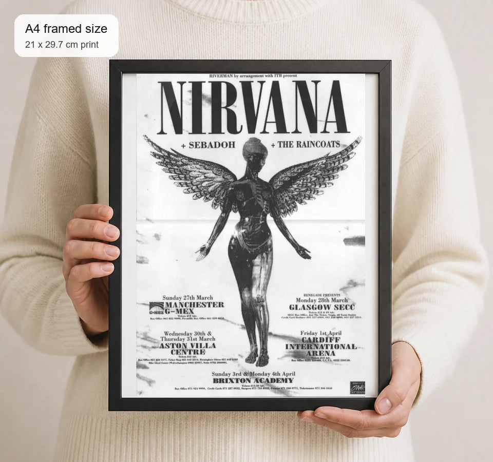 Size reference for A4 · Black Gallery Frame - gallery image 4 of 5