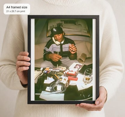 Size reference for A4 · Black Gallery Frame - gallery image 4 of 5