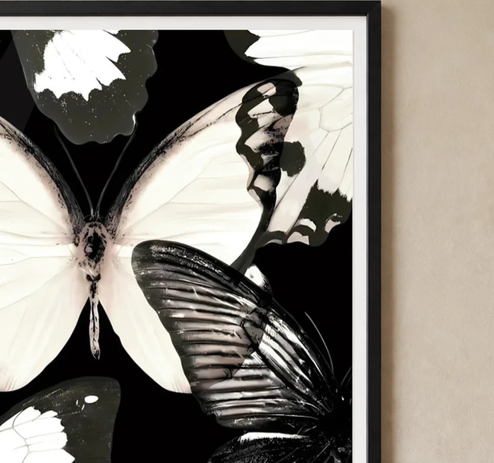 Material and finish detail for A4 · Black Gallery Frame - gallery image 5 of 5