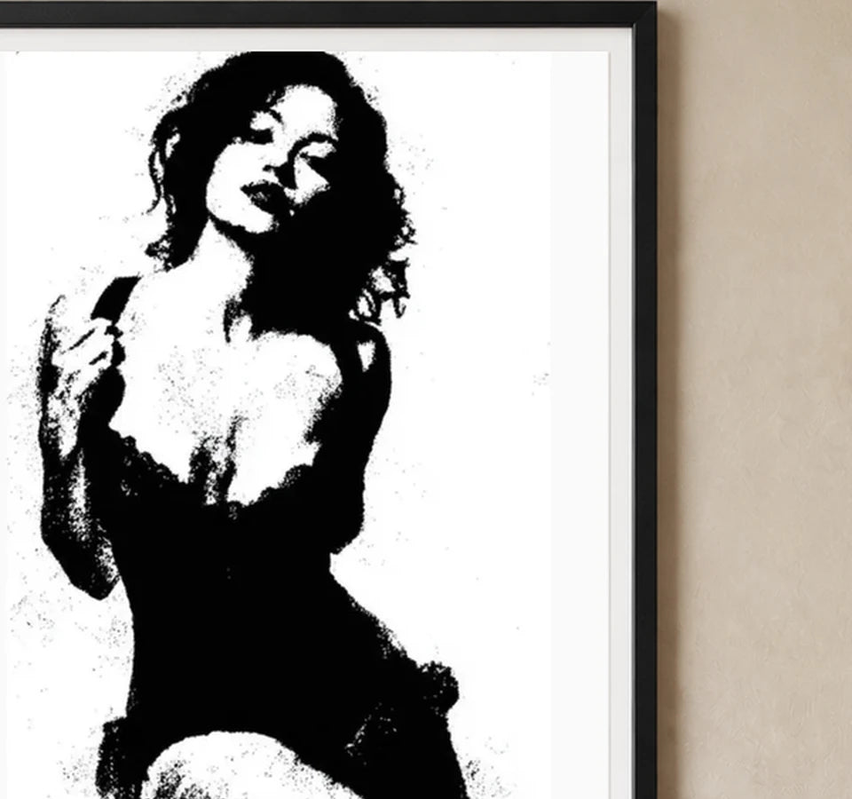 Material and finish detail for A4 · Black Gallery Frame - gallery image 5 of 5