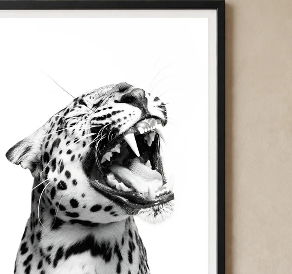 Material and finish detail for A4 · Black Gallery Frame - gallery image 5 of 5