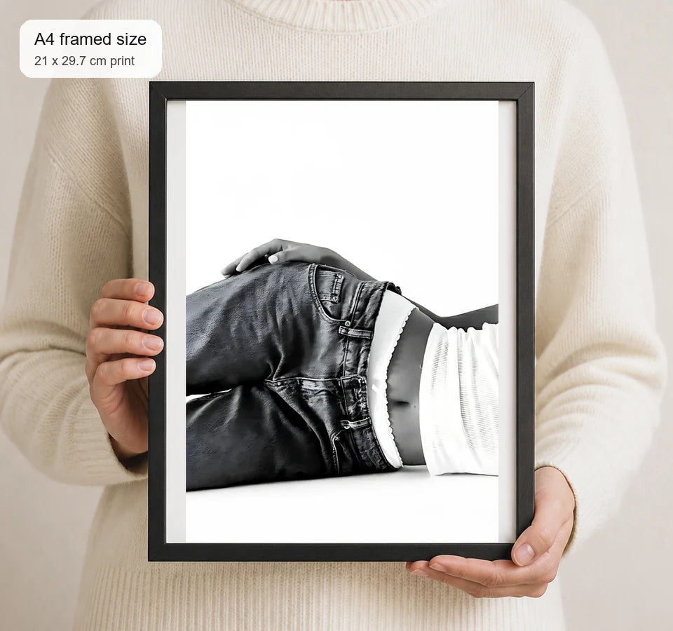 Size reference for A4 · Black Gallery Frame - gallery image 4 of 5