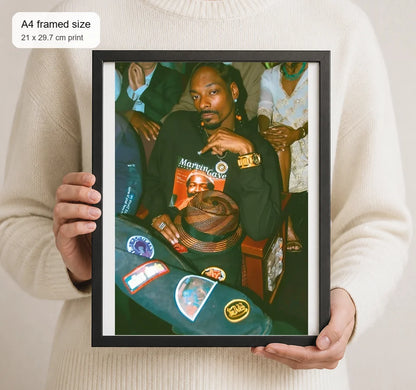 Size reference for A4 · Black Gallery Frame - gallery image 4 of 5